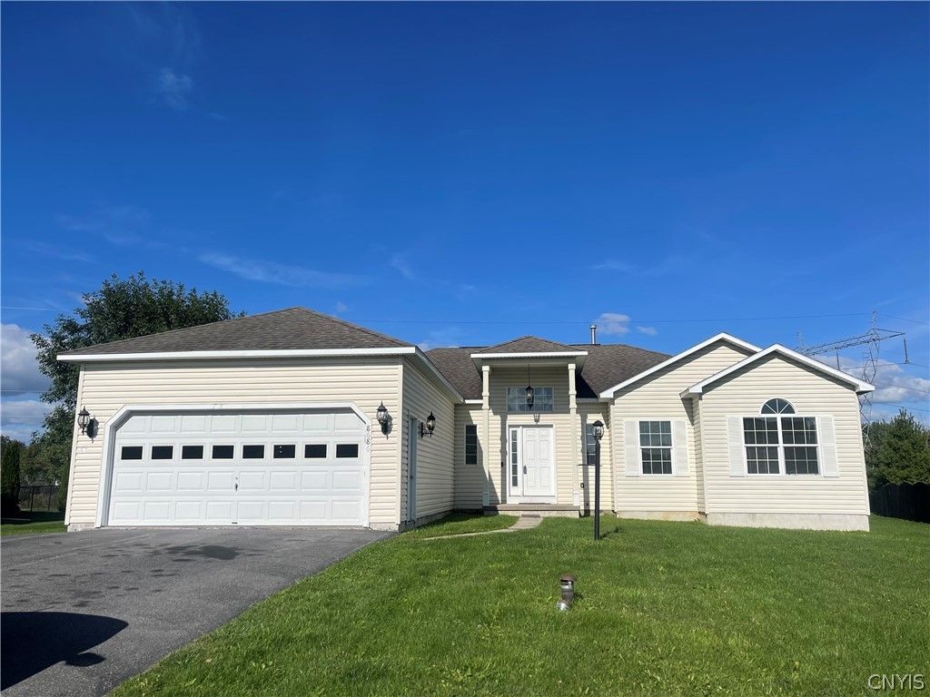 8686 Lavender Lane, Cicero, NY 13039