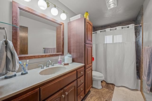 1168 Avocado Ave, Escondido, CA 92026