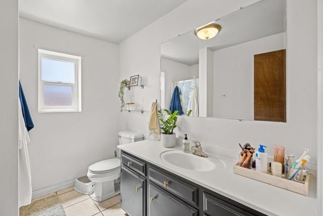 1168 Avocado Ave, Escondido, CA 92026