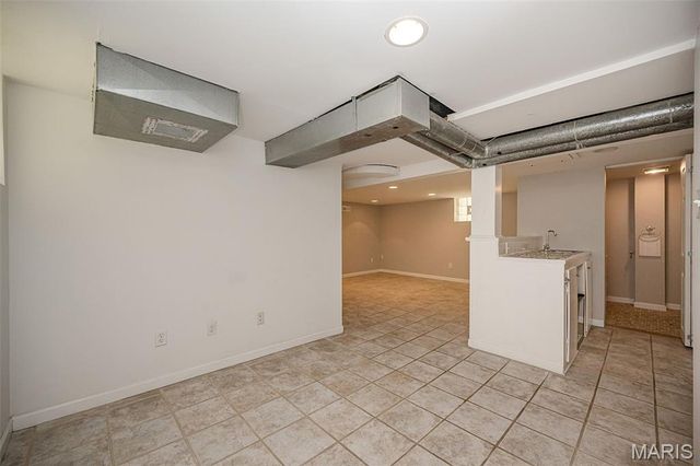 5626 Nottingham Avenue, St Louis, MO 63109