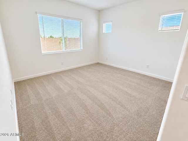 3302 E AGLIO Avenue, San Tan Valley, AZ 85143