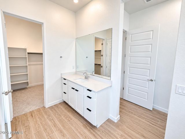 3302 E AGLIO Avenue, San Tan Valley, AZ 85143