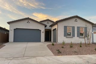 3302 E AGLIO Avenue, San Tan Valley, AZ 85143