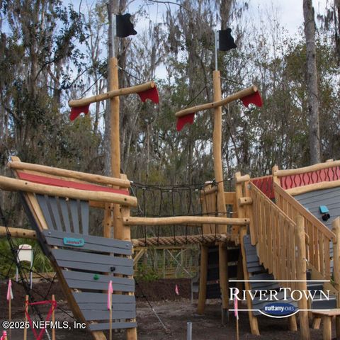 201 SADDLEBUNCH Court, St. Johns, FL 32259