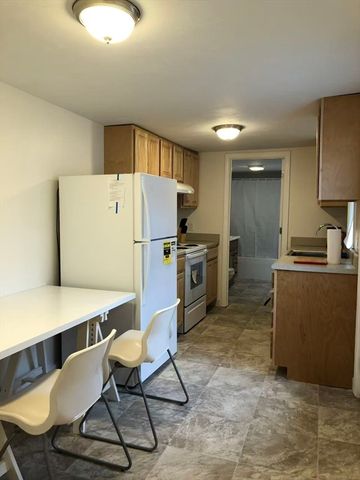 19-25 Common St, Weymouth, MA 02188