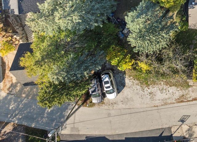 Lt41 ROAD B, Okauchee, WI 53069