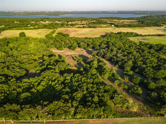 4700 S Potter Shop Road, Cross Roads, TX 76227