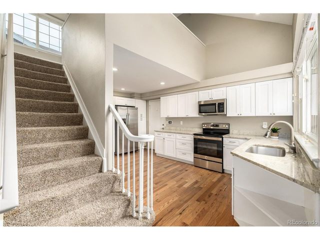 1116 S Rifle Cir, Aurora, CO 80017