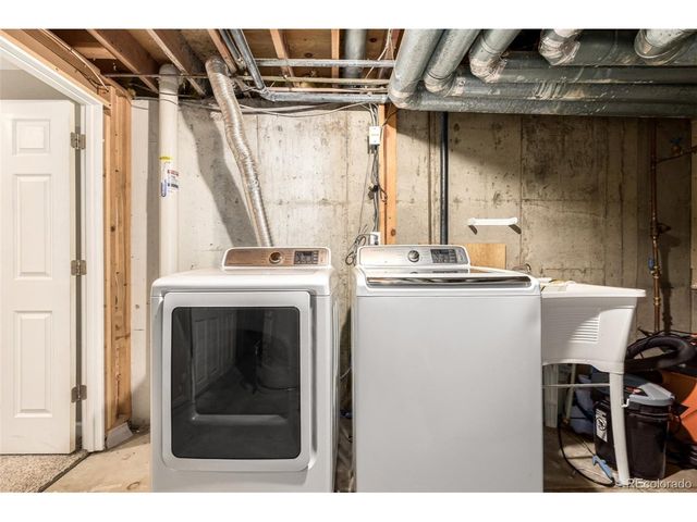 1116 S Rifle Cir, Aurora, CO 80017