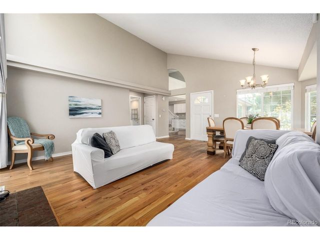 1116 S Rifle Cir, Aurora, CO 80017