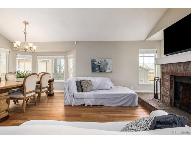 1116 S Rifle Cir, Aurora, CO 80017