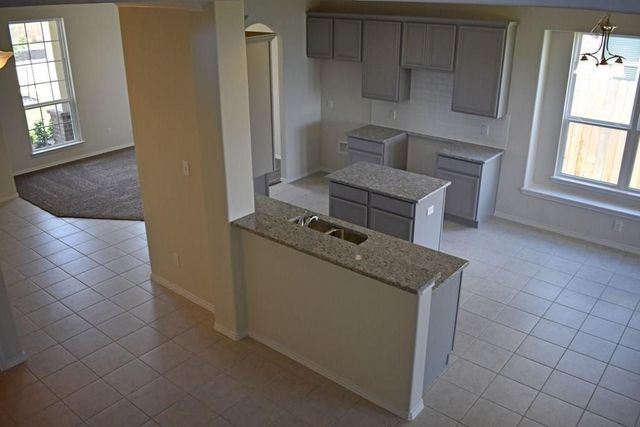 7615 Adobe Canyon Lane, Richmond, TX 77469