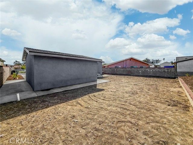 17748 Owen Street, Fontana, CA 92335