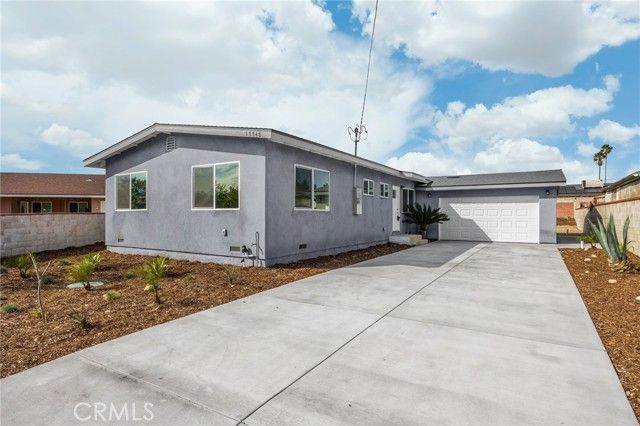 17748 Owen Street, Fontana, CA 92335