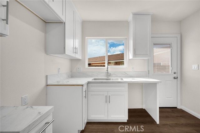 17748 Owen Street, Fontana, CA 92335