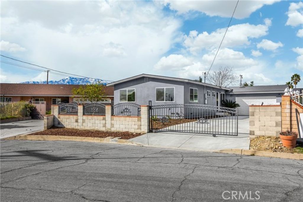 17748 Owen Street, Fontana, CA 92335