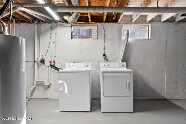 272 Sanna Dr, Louisville, KY 40229