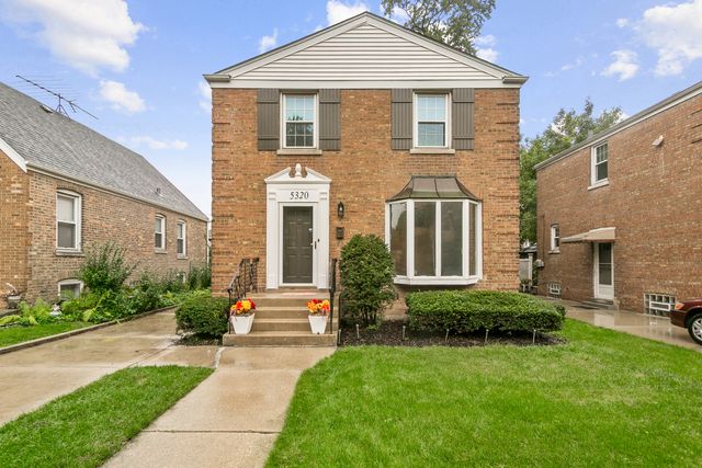 5320 S Oak Park Avenue, Chicago, IL 60638