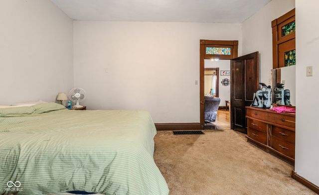 634 Hutchins Avenue, Columbus, IN 47201