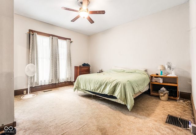 634 Hutchins Avenue, Columbus, IN 47201