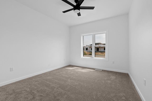 943 Bridger DRIVE, Holmen, WI 54636