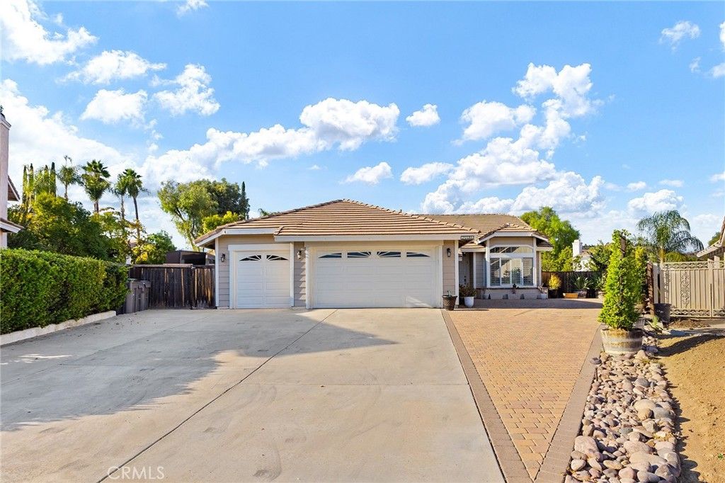 25586 Corte Colina, Murrieta, CA 92563 — photo 4