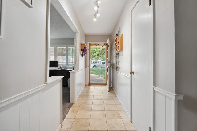 6006 Oxford Avenue, Lubbock, TX 79413