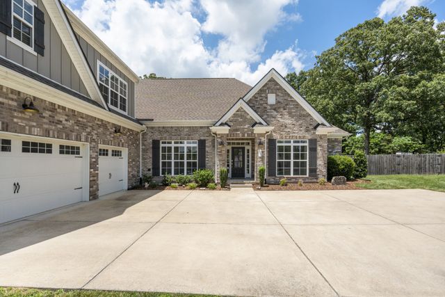 7401 Swindon Blvd, Fairview, TN 37062