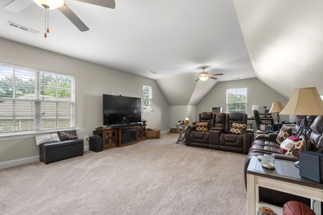 7401 Swindon Blvd, Fairview, TN 37062