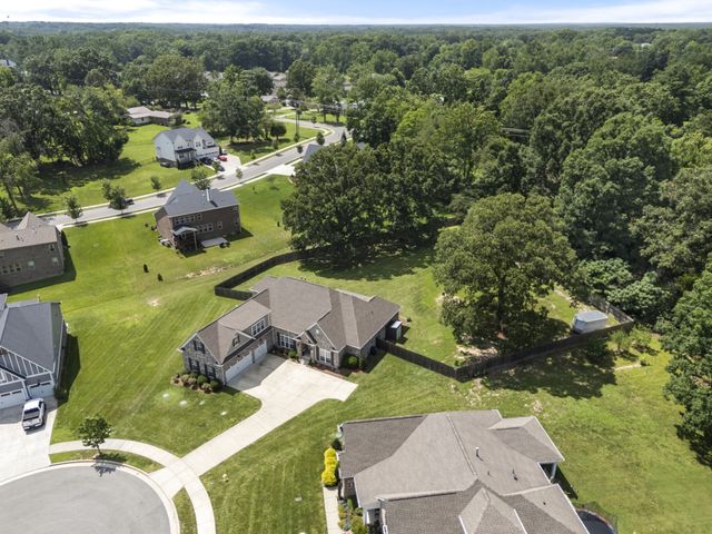 7401 Swindon Blvd, Fairview, TN 37062