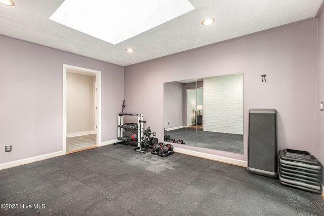 306 Selkirk Trail, Southern Pines, NC 28387