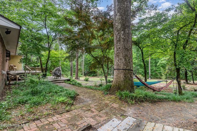 306 Selkirk Trail, Southern Pines, NC 28387