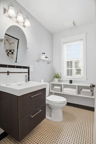 3217 E 25th Street, Minneapolis, MN 55406