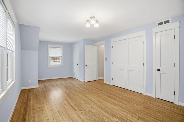 3217 E 25th Street, Minneapolis, MN 55406