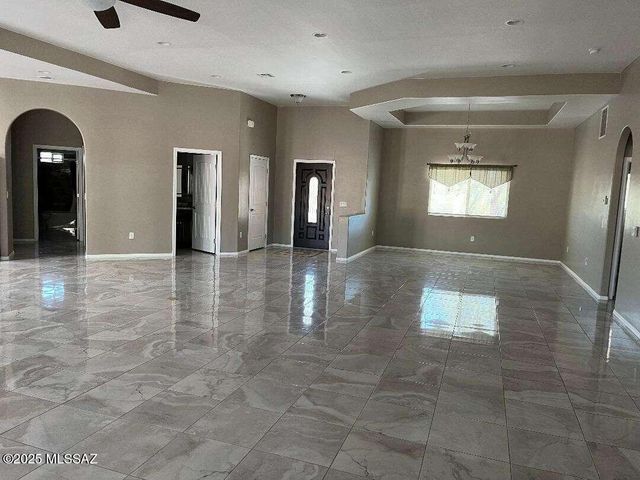 11553 E Tanque Verde Road, Tucson, AZ 85749