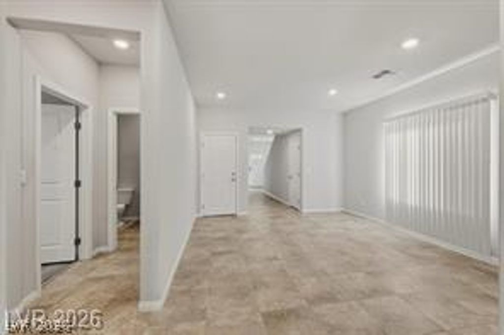 1058 Willow Berry Avenue, North Las Vegas, NV 89032 — photo 2