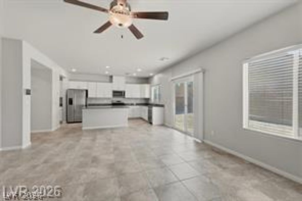 1058 Willow Berry Avenue, North Las Vegas, NV 89032 — photo 4