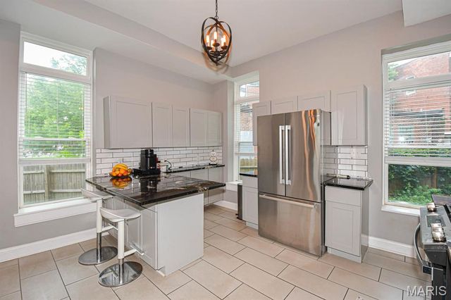 3223 Utah Street, St Louis, MO 63118