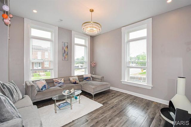 3223 Utah Street, St Louis, MO 63118