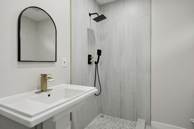 213 Buhler Drive, Garland, TX 75040