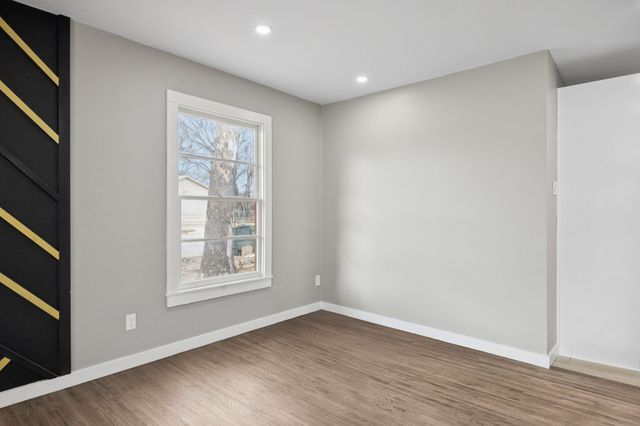 213 Buhler Drive, Garland, TX 75040