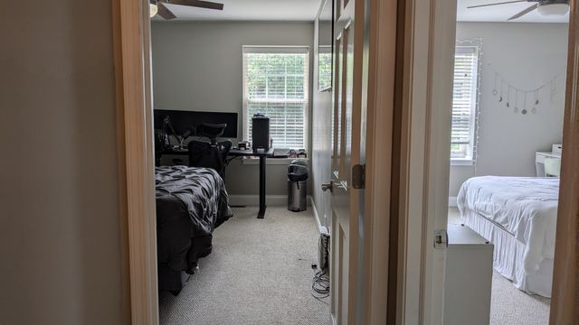 233 Lorraine Circle, Bloomingdale, IL 60108