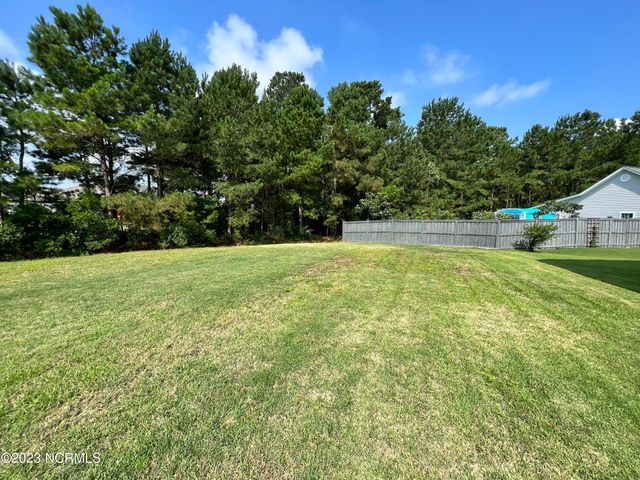 328 S Culverton Road, Winnabow, NC 28479