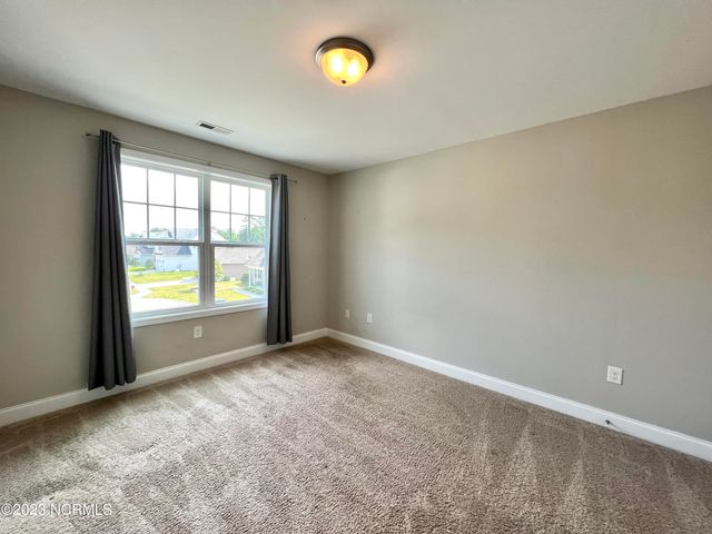 328 S Culverton Road, Winnabow, NC 28479