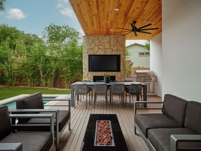 2108 Matterhorn LN, Austin, TX 78704