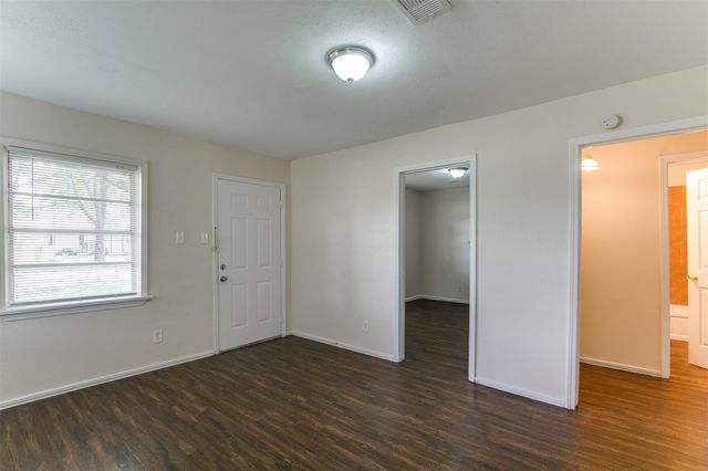 1417 Jennifer Lane, Jacinto City, TX 77029