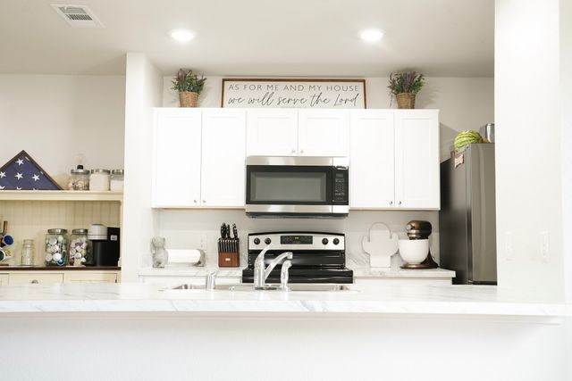 258 Peace Lily Way, Tolar, TX 76476