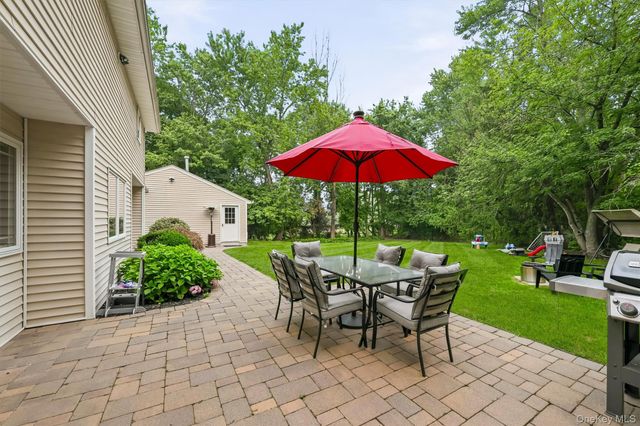 3 Convent Road, Orangeburg, NY 10962