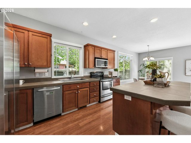 4306 N WILLIS Blvd, Portland, OR 97203