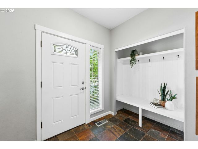 4306 N WILLIS Blvd, Portland, OR 97203